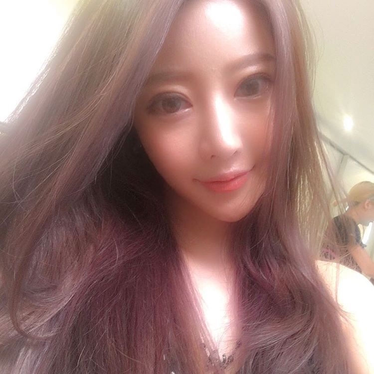 婷兒的第一张照片--高雄王婆说媒