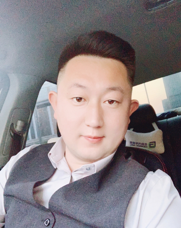 等风也等你的第一张照片--高雄王婆说媒