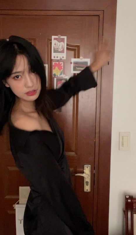 李美嘉的第三张照片--高雄王婆说媒