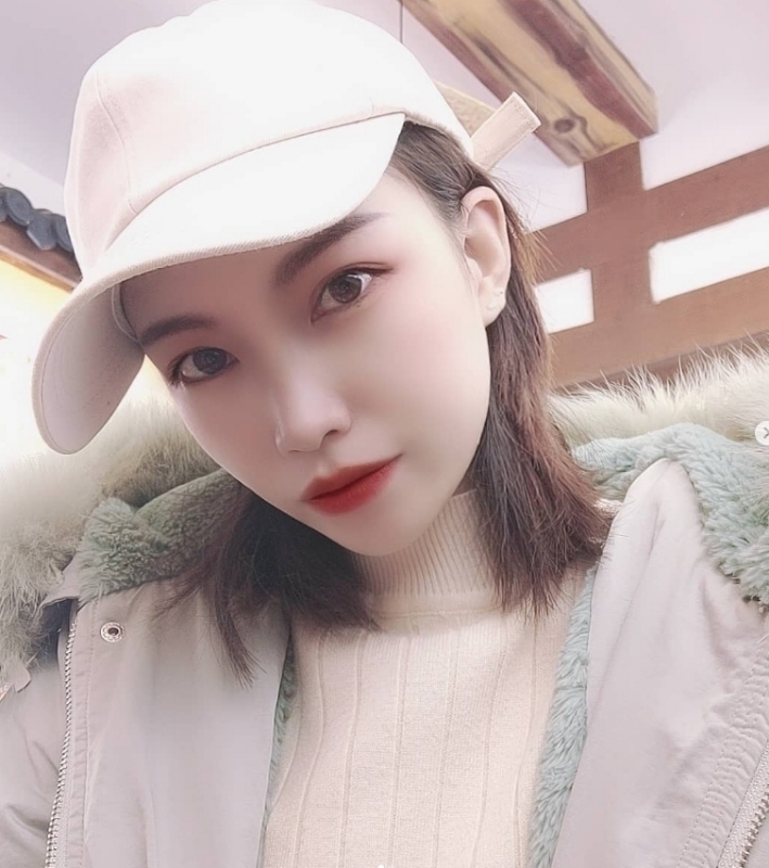 小婉的第一张照片--高雄王婆说媒