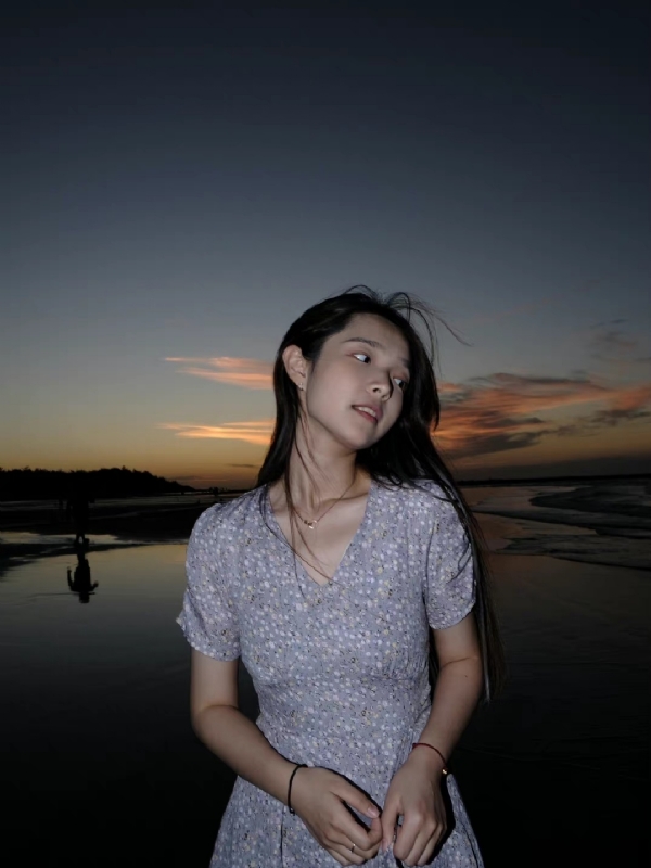 曉雯的第一张照片--高雄王婆说媒