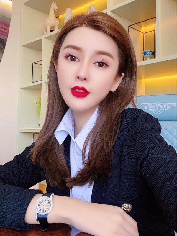 李嘉薇的第一张照片--高雄王婆说媒