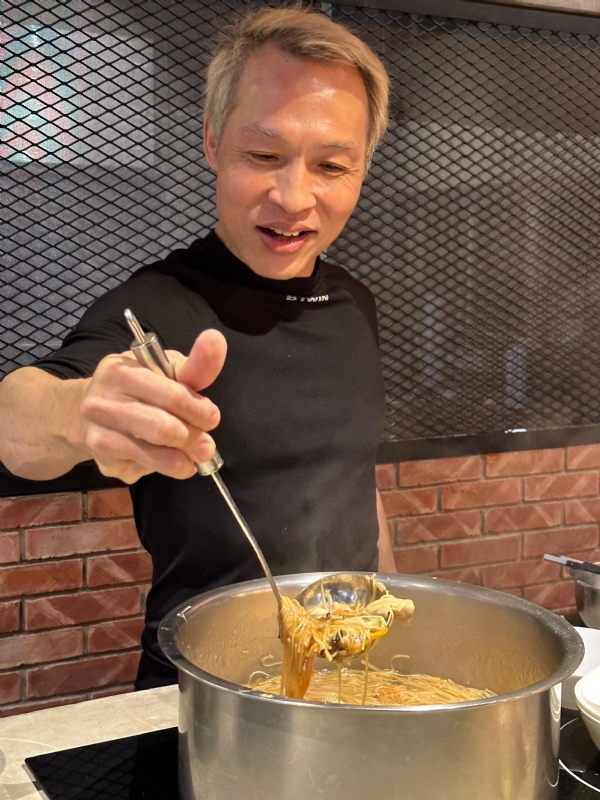 刁民的第一张照片--高雄王婆说媒